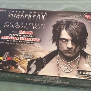 Criss Angel Mindfreak platinum Magic Kit DVD 250+